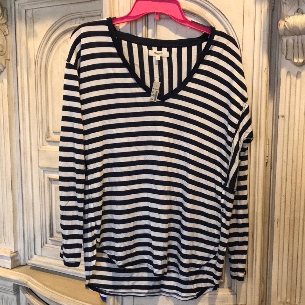 Madewell V neck navy long sleeve high low NWT